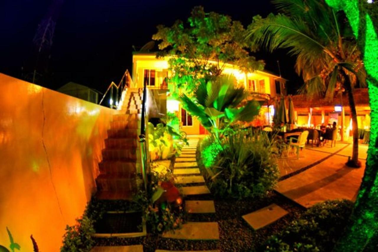 Santa Rosa Maldives Thulusdhoo Exterior foto